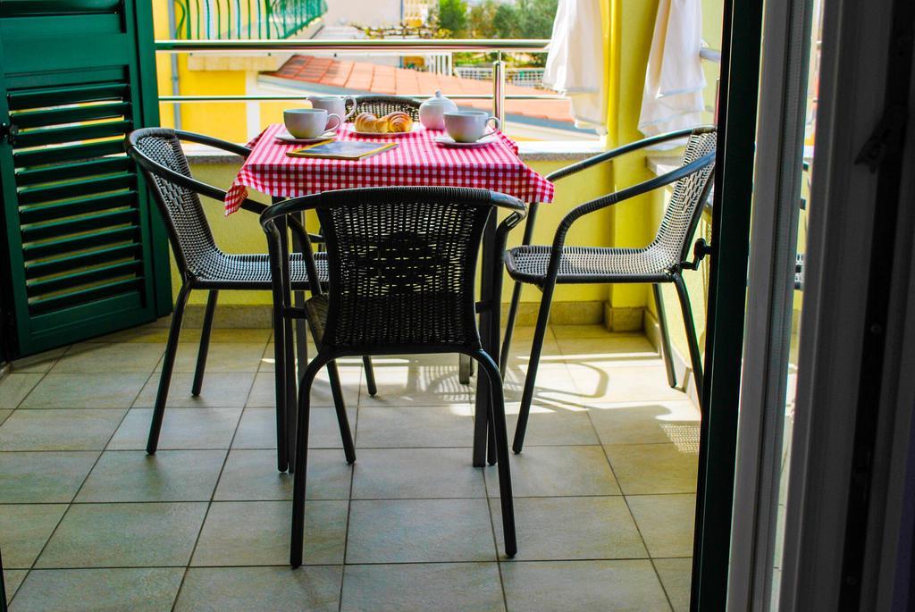 Smart Apartments Brodarica  Dış mekan fotoğraf