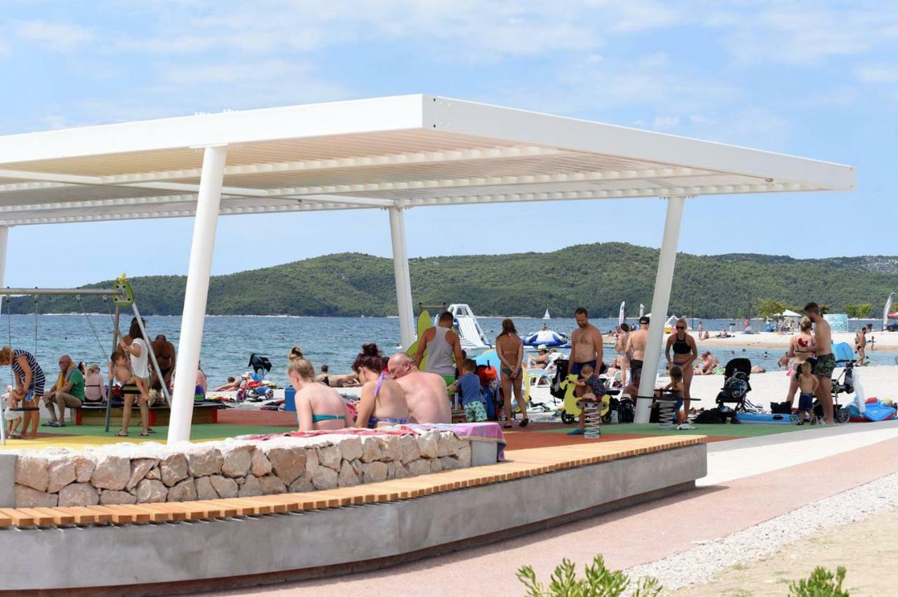 Smart Apartments Brodarica  Dış mekan fotoğraf